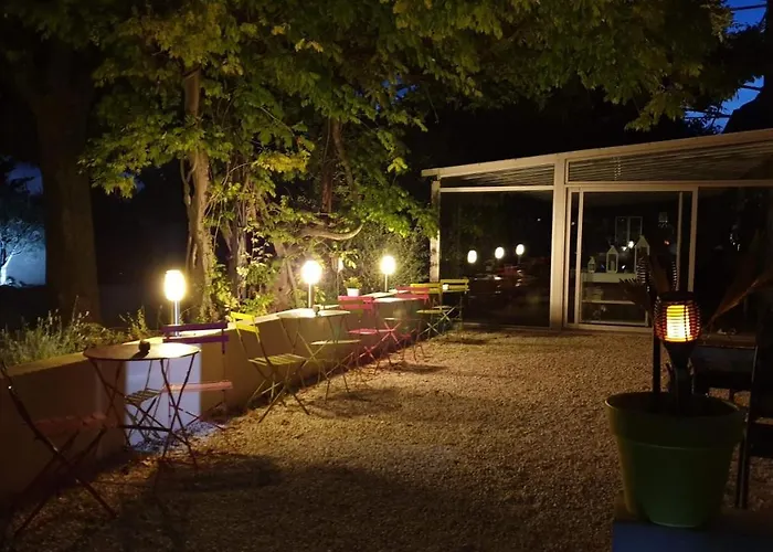 Bed and Breakfast La Bastide des Arts à Saumane-de-Vaucluse