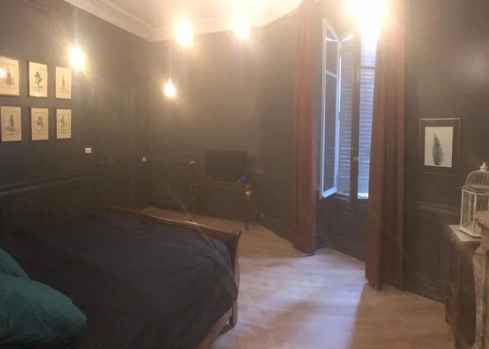 Chambre Privee Totalement Independante Au Coeur De La Ville Carpentras