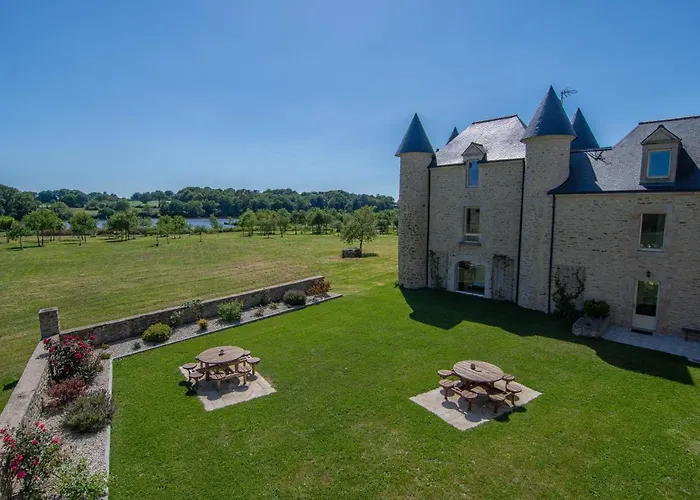 Bed and Breakfast domaine de kerbillec à Theix