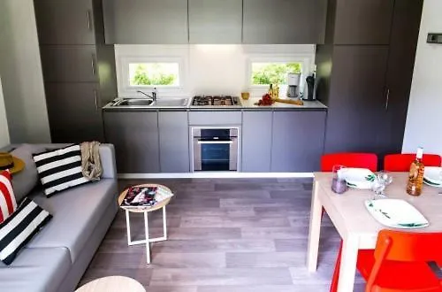 TOP SUN La Sirène 2 chambres clime 32m2 Max 4 adultes et 2 des ses enfants Argelès-sur-Mer