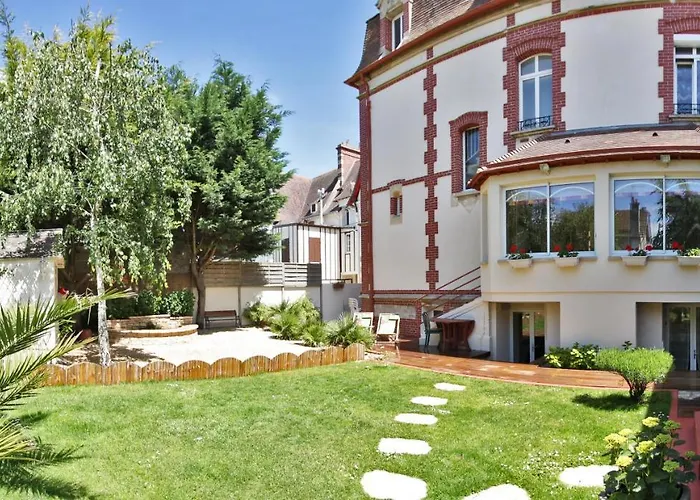 Hotel De La Plage Ouistreham