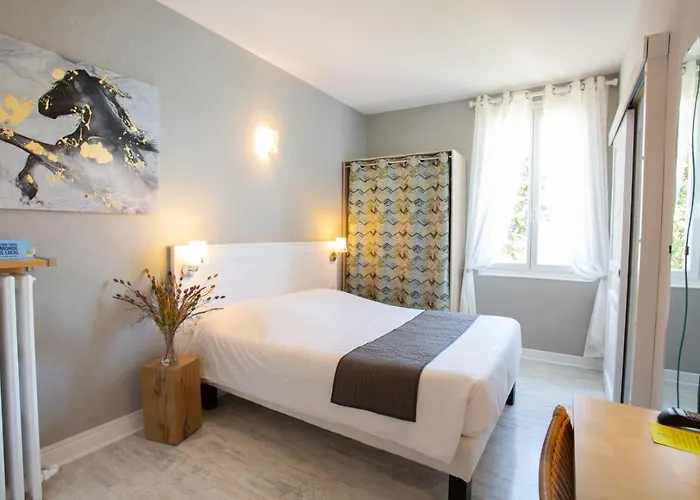 Logis Hotel L'Occitan 2 étoiles Gaillac