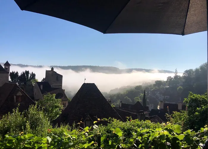 Maison Lapopie chambres et gîte Saint-Cirq-Lapopie