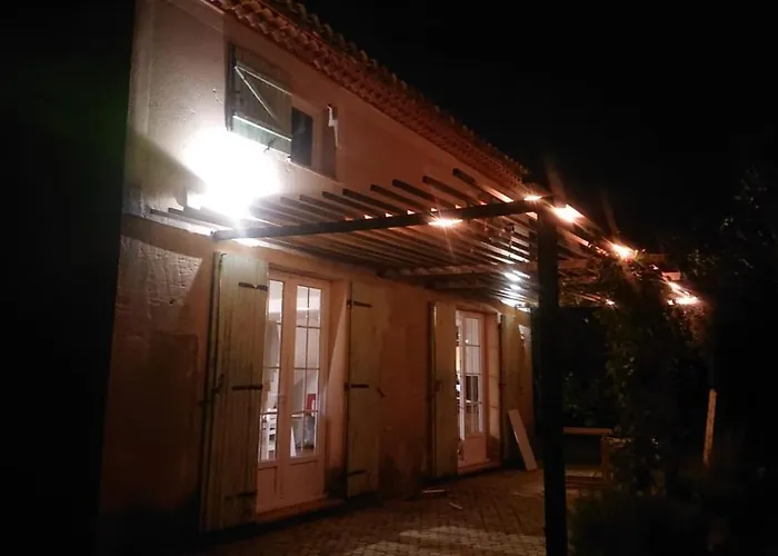 Charmant Mazet Nîmes avec Piscine
