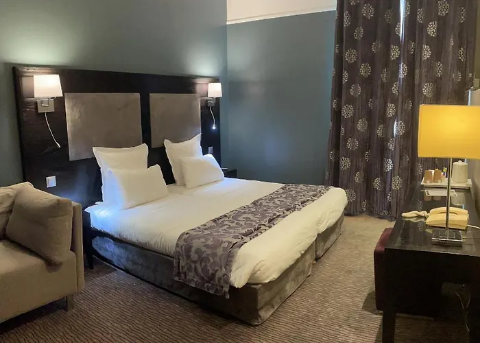 Hotel L'Univers Reims