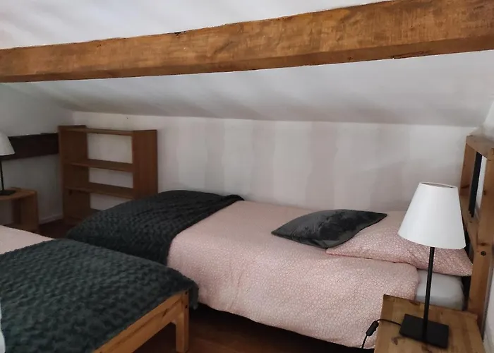 Gites de Nicou - Le Fournil Monflanquin avec Piscine