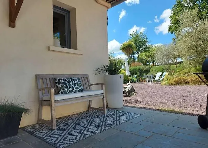 Havre de paix et jardin tropical. Chambre privée Le Rheu
