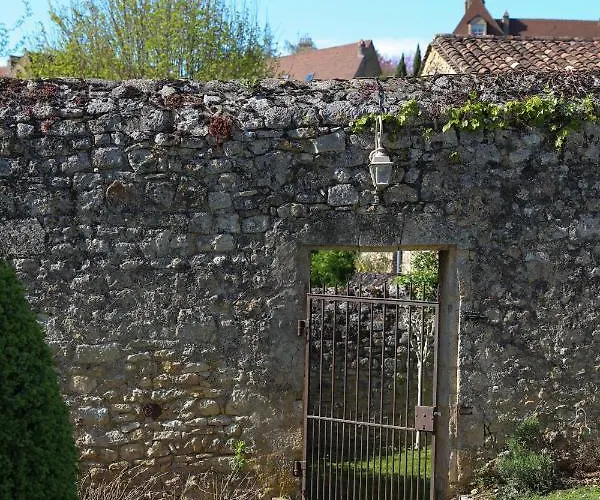 Charming Cottage In Dordogne With Swimming Pool Domme avec Piscine