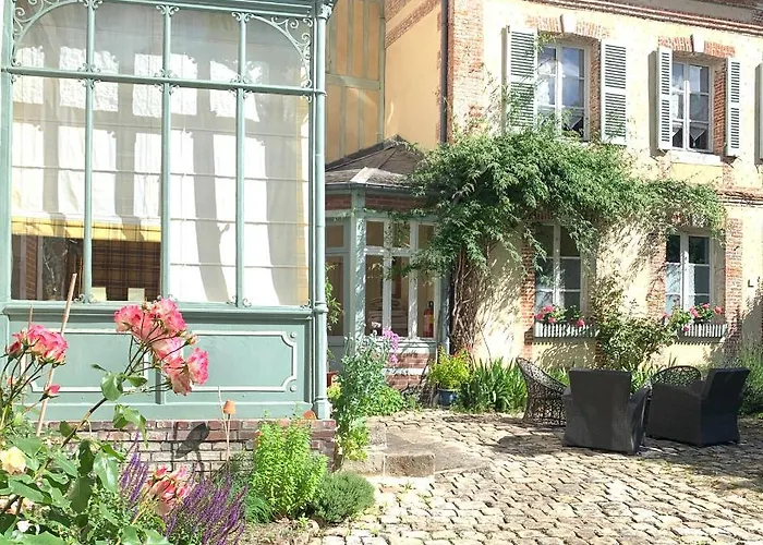 Maison Léontine Bernay 