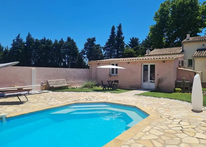 Villa Tylyan à Le Thor avec Piscine
