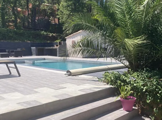 Magnifique villa moderne avec piscine Brignoles avec Piscine
