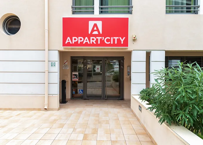 Appart’City Confort La Ciotat – Côté Port