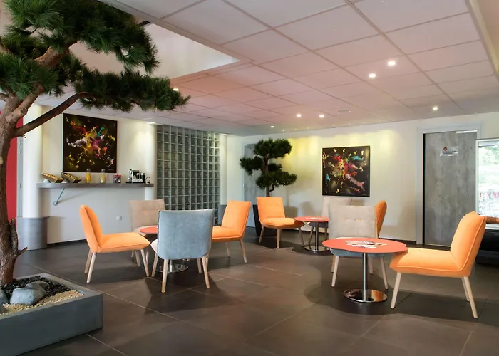 Hotel Kyriad La Rochelle Centre Ville