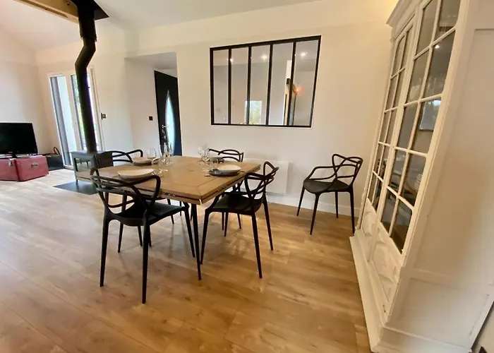 La maison Laborey, gîte 4 étoiles avec piscine Dijon avec Piscine
