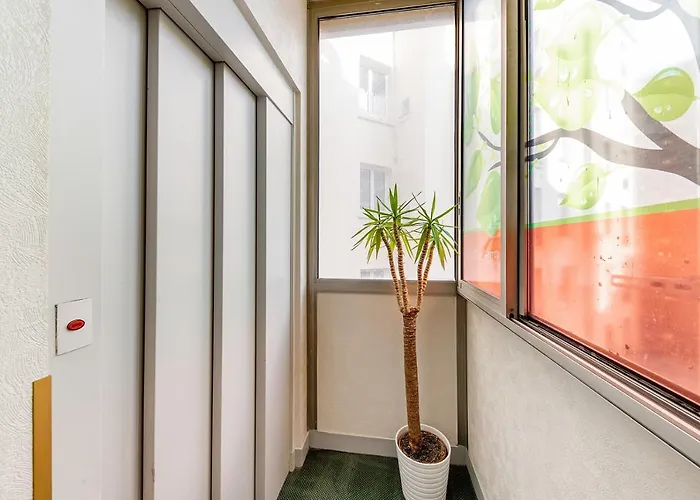 Crystal Hotel Levallois-Perret