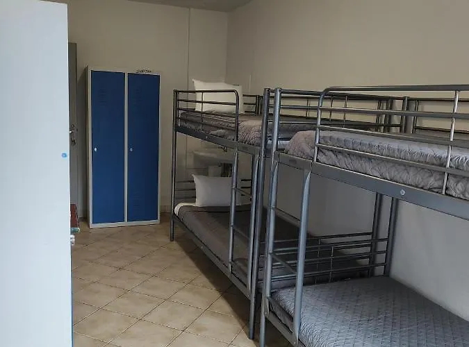 Hôtel Les 4 Chênes Pontault-Combault