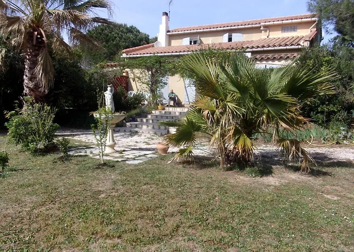 Bed and Breakfast mas des pins à Saint-Cyprien 