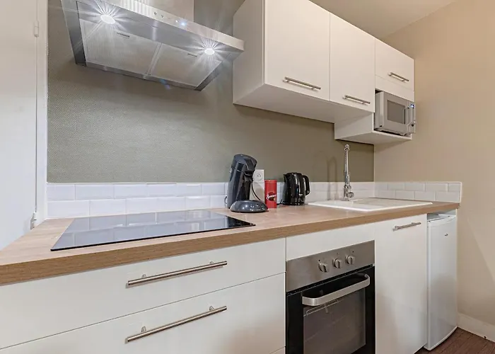 Appartement T2 LUMINEUX PROCHE CHU ET FAC LETTRES BEAUX ARTS Dutreix 2 à Limoges