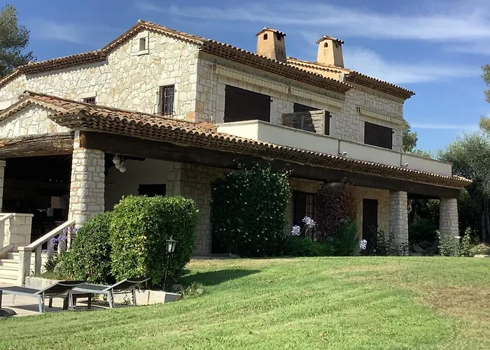 Bed and Breakfast La Bastide Aux Oliviers à Vence