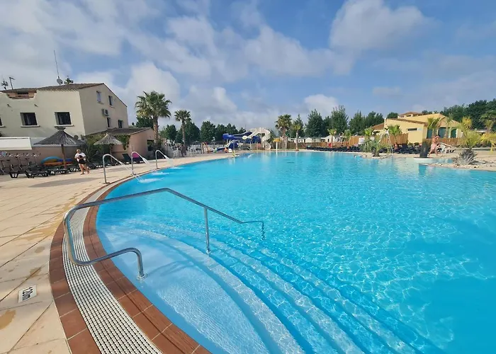 Le Mobilhome Au Camping Les Sables Du Midi Valras-Plage