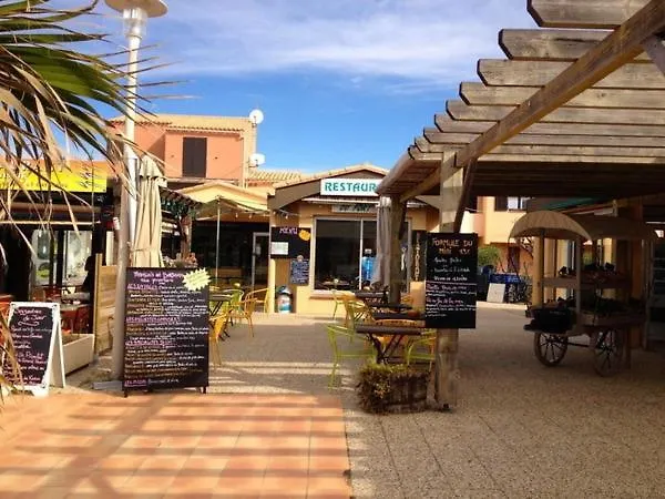 746 Aphrodite Naturiste Leucate