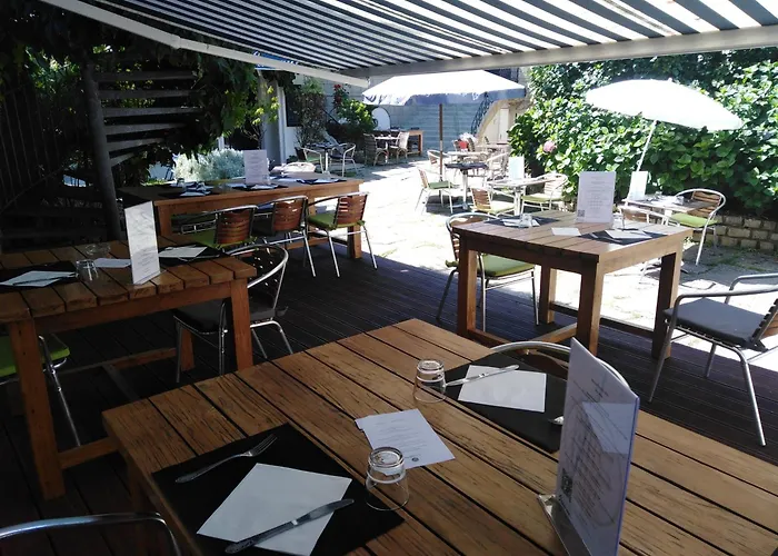 Hôtel De France - Restaurant L'insolite Douarnenez