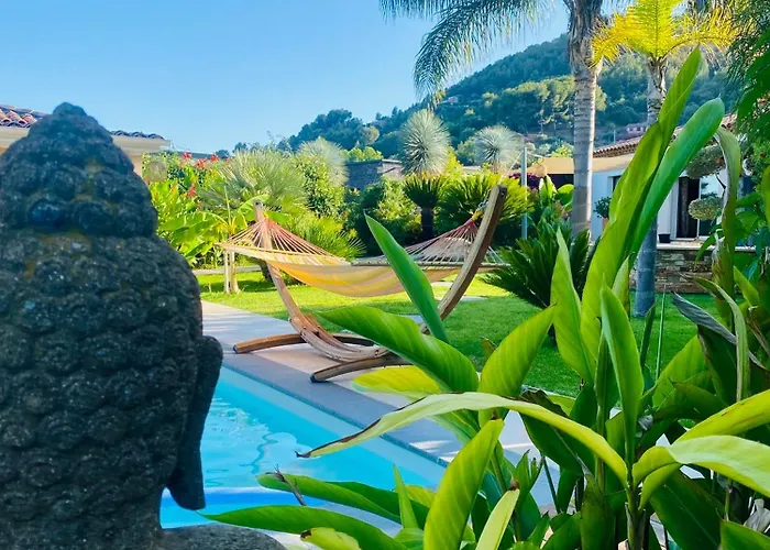 Le Cocoon Lodge Du Gapeau & Massage Solliès-Pont