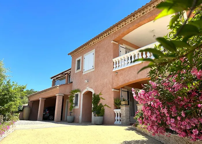 Chambres d'hôtes Les Noisetiers Digne-les-Bains