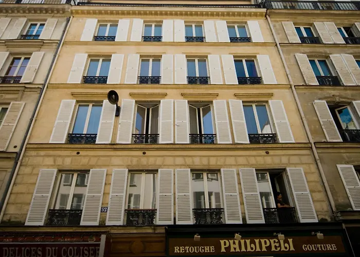 Inter-Résidences auprés Multirésidence de l'Elysée Paris