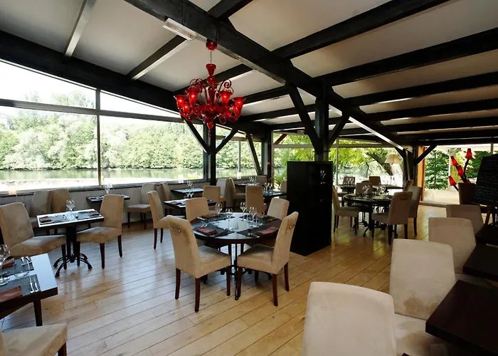 Hotel du Lac&Restaurant Foix