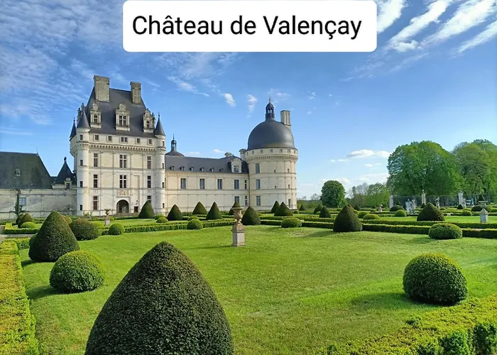 VILLA ESPERANZA Chambre de plain-pied, indépendante, proche Zoo de Beauval et Châteaux de La Loire Valençay