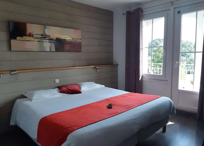 Brit Hotel du Golf Le Lodge Salies-de-Béarn