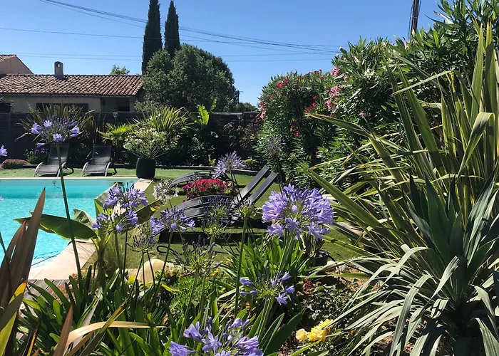 Bed and Breakfast les costebelles à Valensole