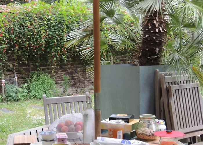 Chambre d'hôte le jardin de l'Esplanade Rennes Centre et gare