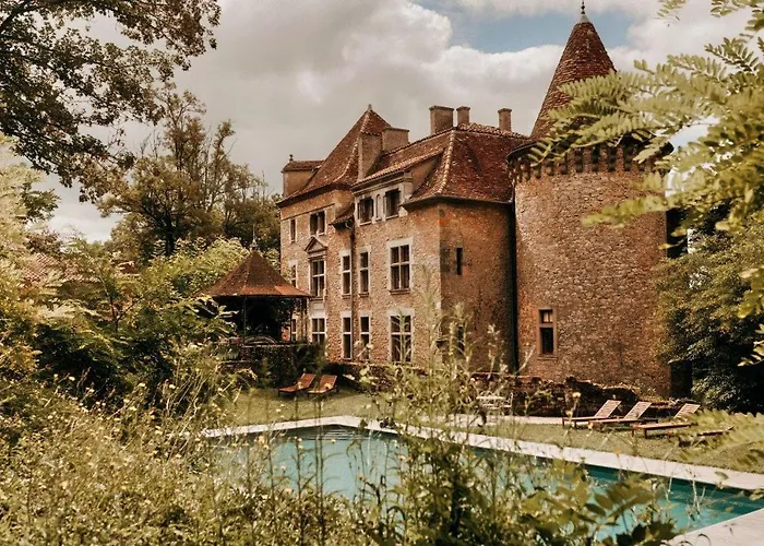 Chateau de Saint Dau Figeac avec Piscine