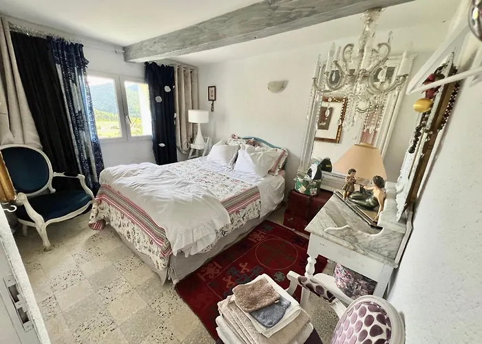 Hotel Les Magnolias à Montbrun-les-Bains