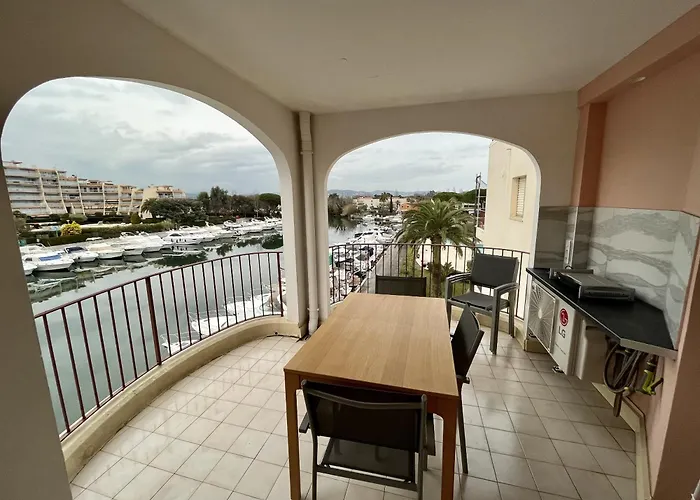 Studio moderne - Port de Mandelieu - Proche Mer avec Piscine
