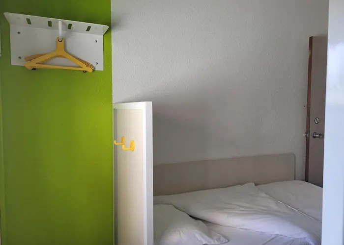 Tip Hotel Cambrai Ex Hotel F1
