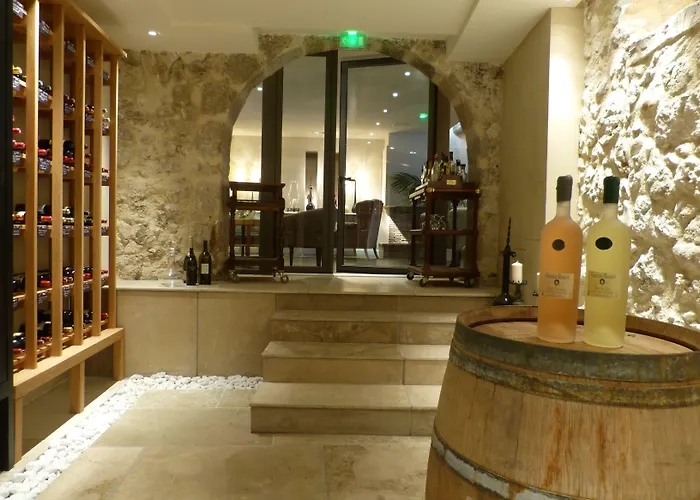 Nouvel Hôtel du Commerce Castellane