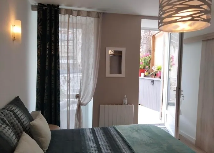 Les Chambres Hautes d'Anastasia Rodez