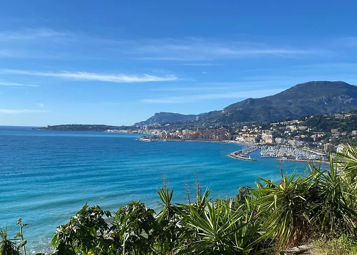 Villa-Gaby villa entière et piscine Menton avec Piscine