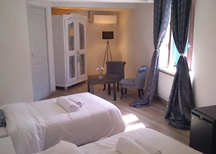 Hotel renaissance martigues