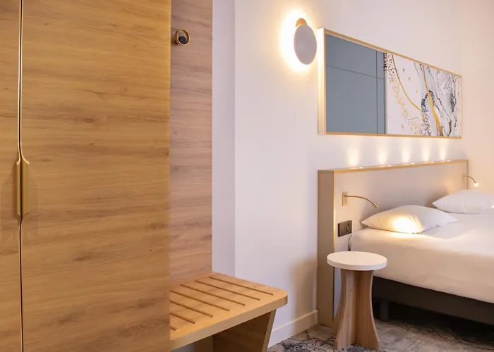 Brit Hotel Cahors Centre - Le Valentre