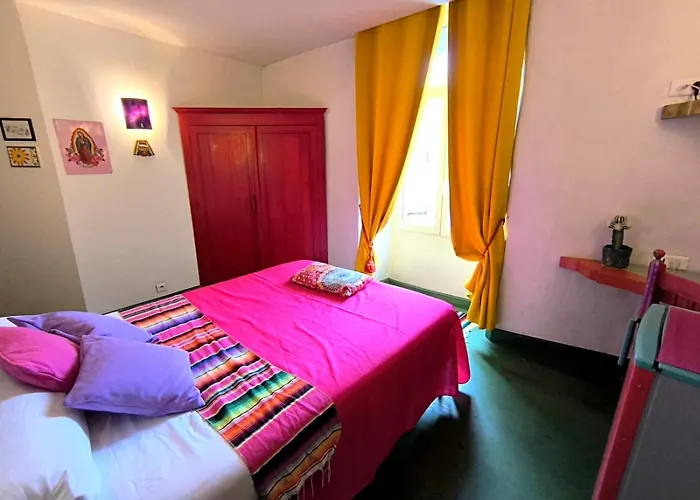 Hotel L'Astrolabe Oloron-Sainte-Marie