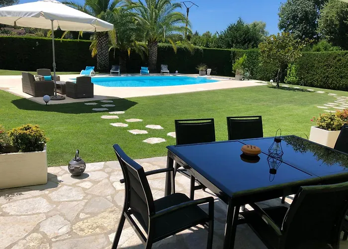 Charmante Villa Familiale Vence avec Piscine