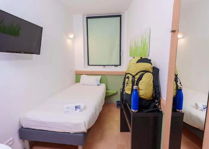 ibis budget Saint-Quentin Centre Gare