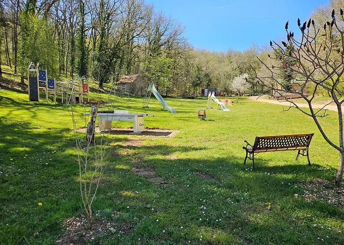 Villa Font Neuve à Souillac avec Piscine