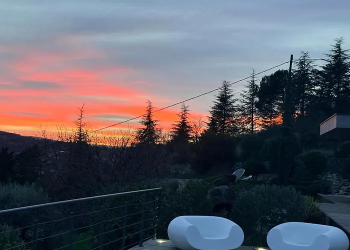 La Possibilité d'une Ile Apt