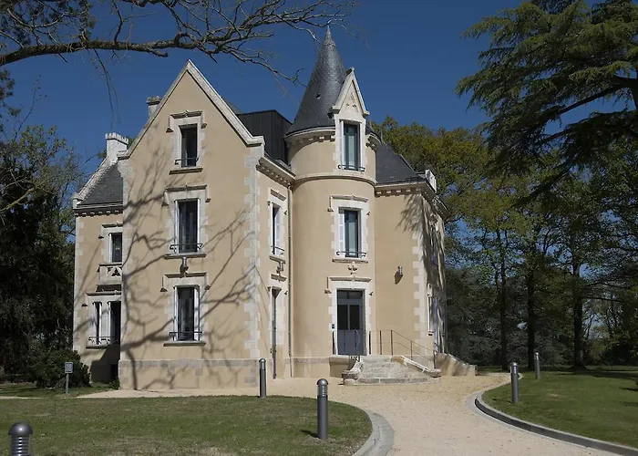 Hôtels à Parthenay