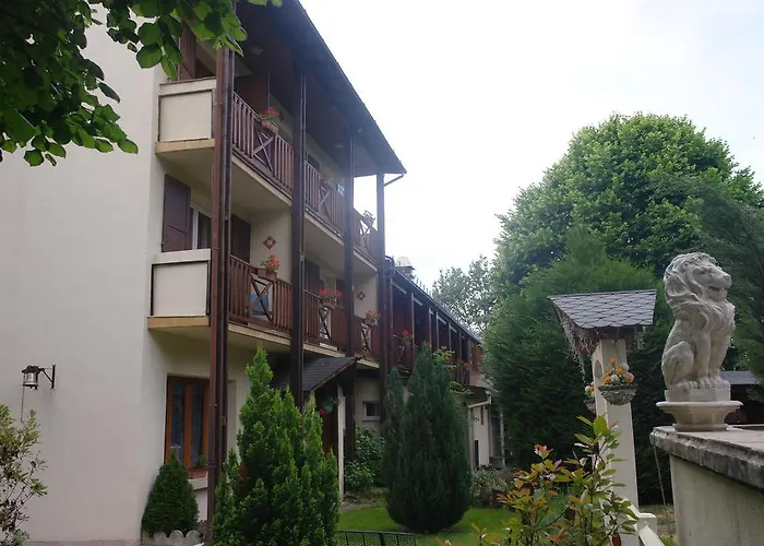 Hostellerie Saint Clément Vic-sur-Cère